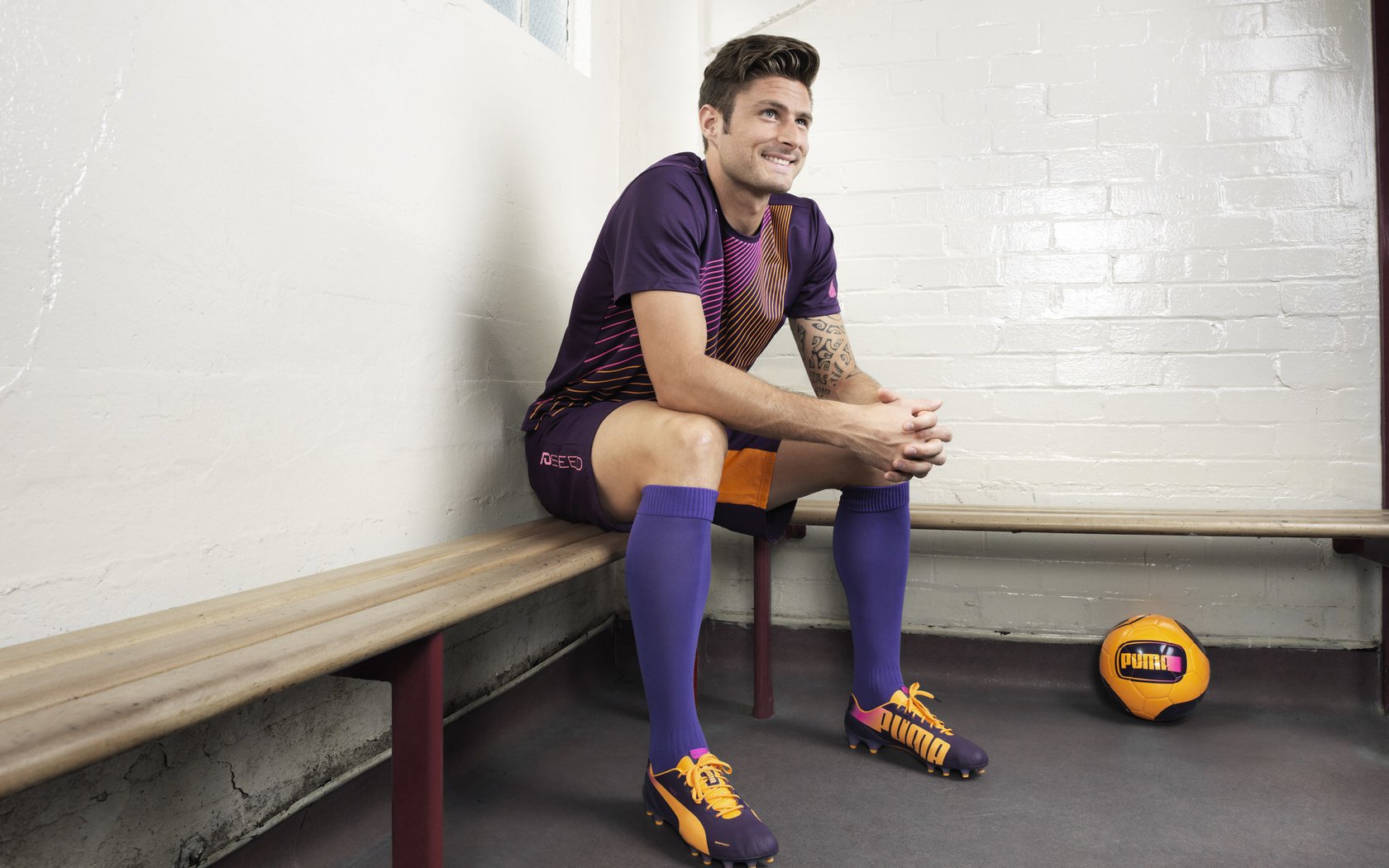 安东·李恩：全黑队的“攻击中场”，突破和传球无缝对接